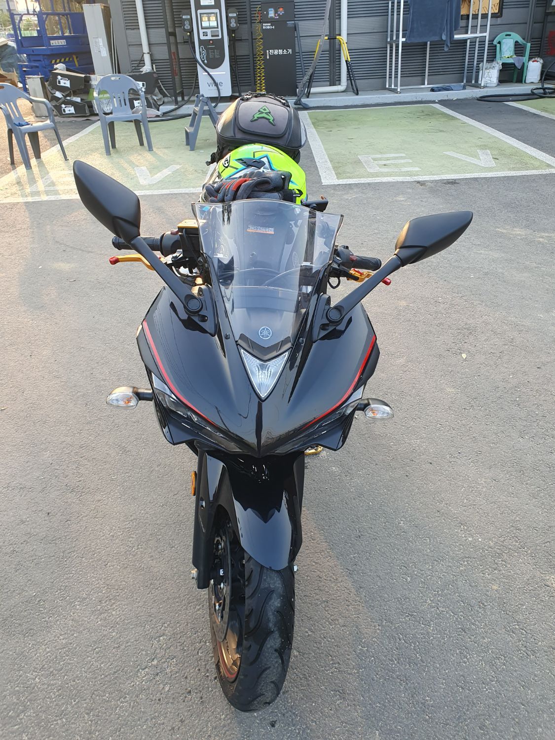 야마하 YZF R3 more