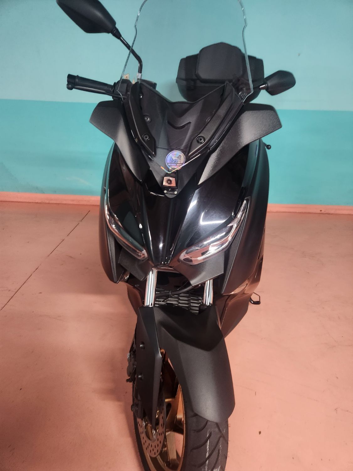 야마하 XMAX 300 ABS more