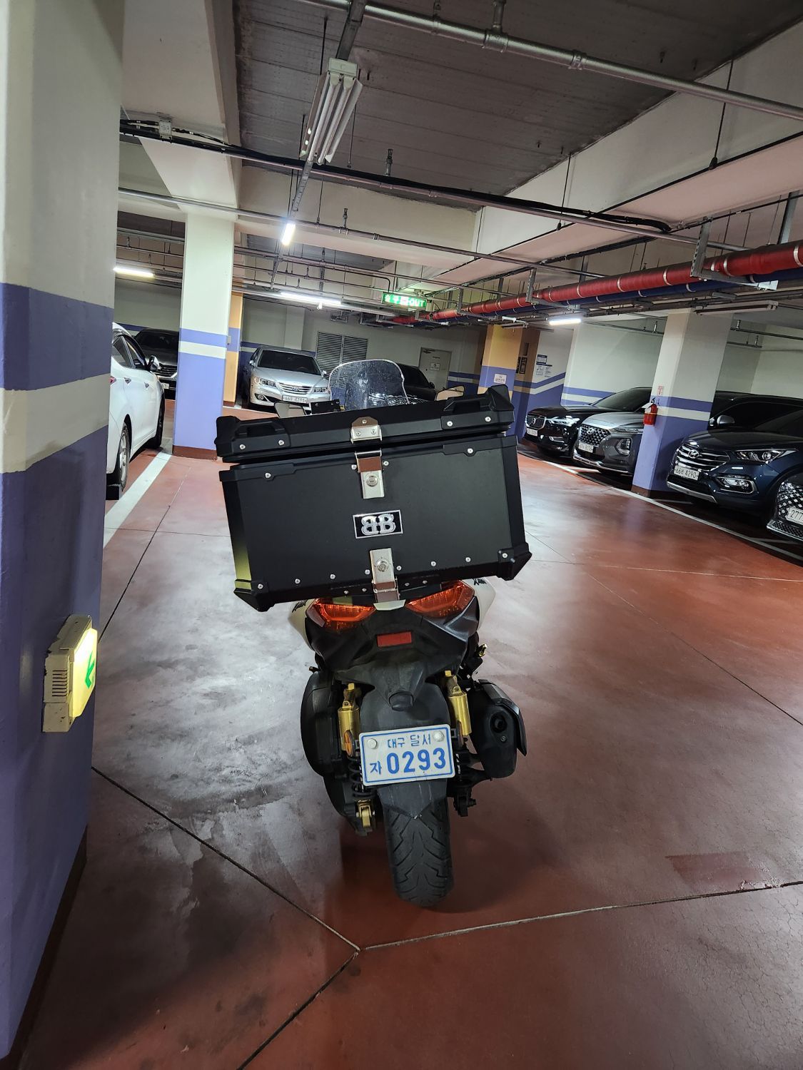 야마하 XMAX 300 ABS more