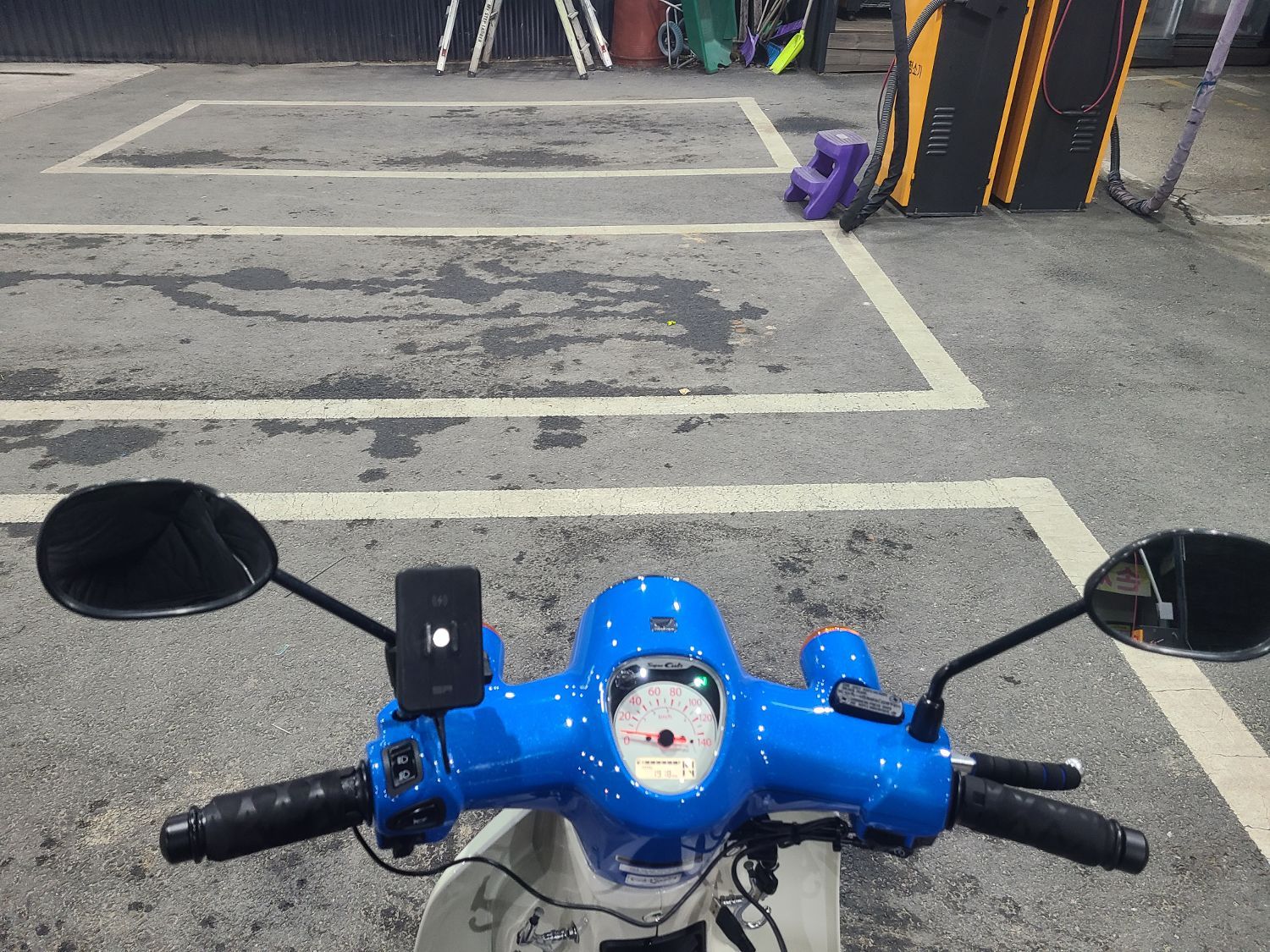 혼다 슈퍼 커브 110 more