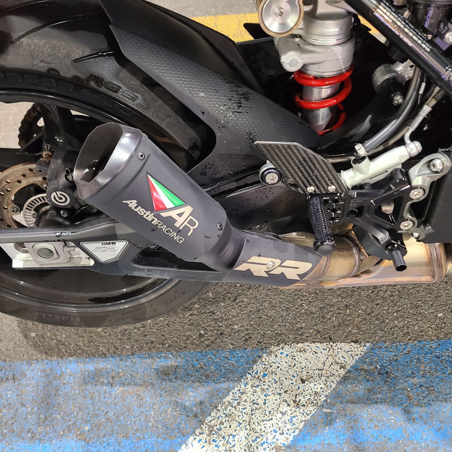 BMW S 1000 RR 2022 블랙 사진 8