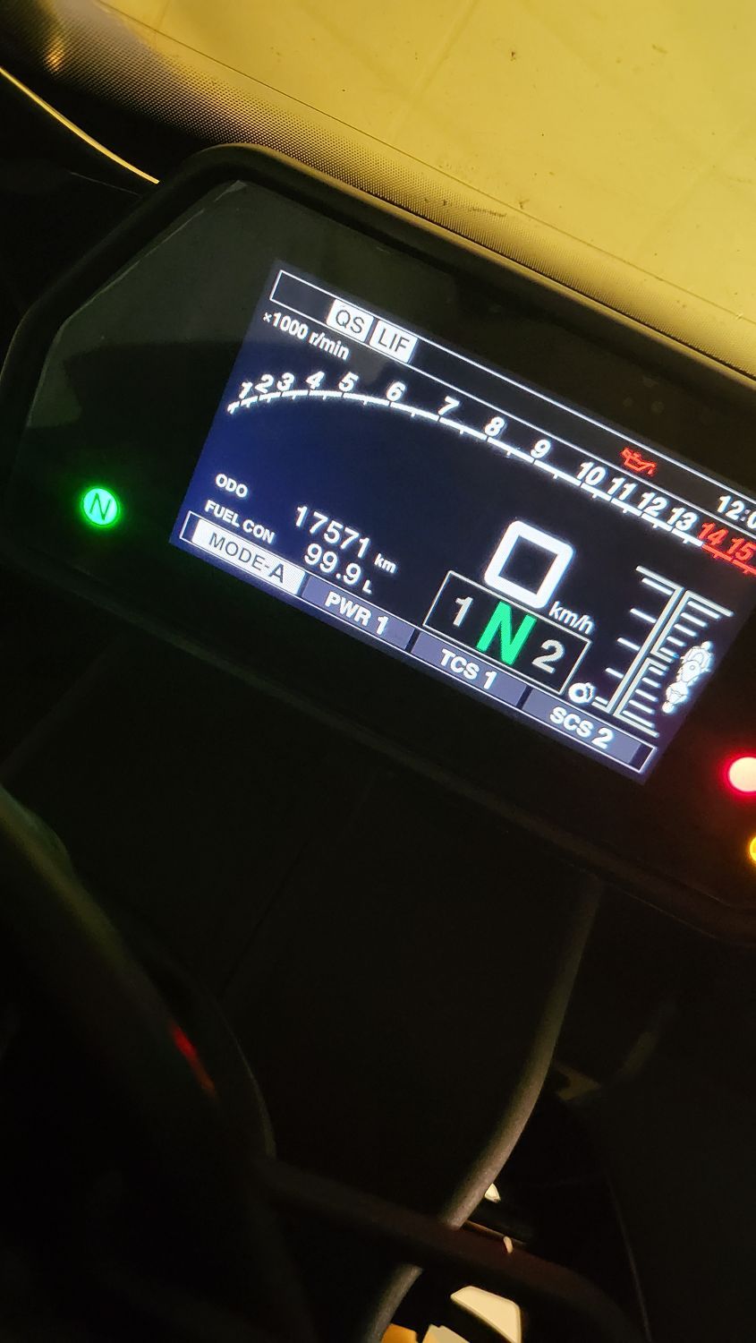 야마하 YZF R1 2015 블루 사진 4