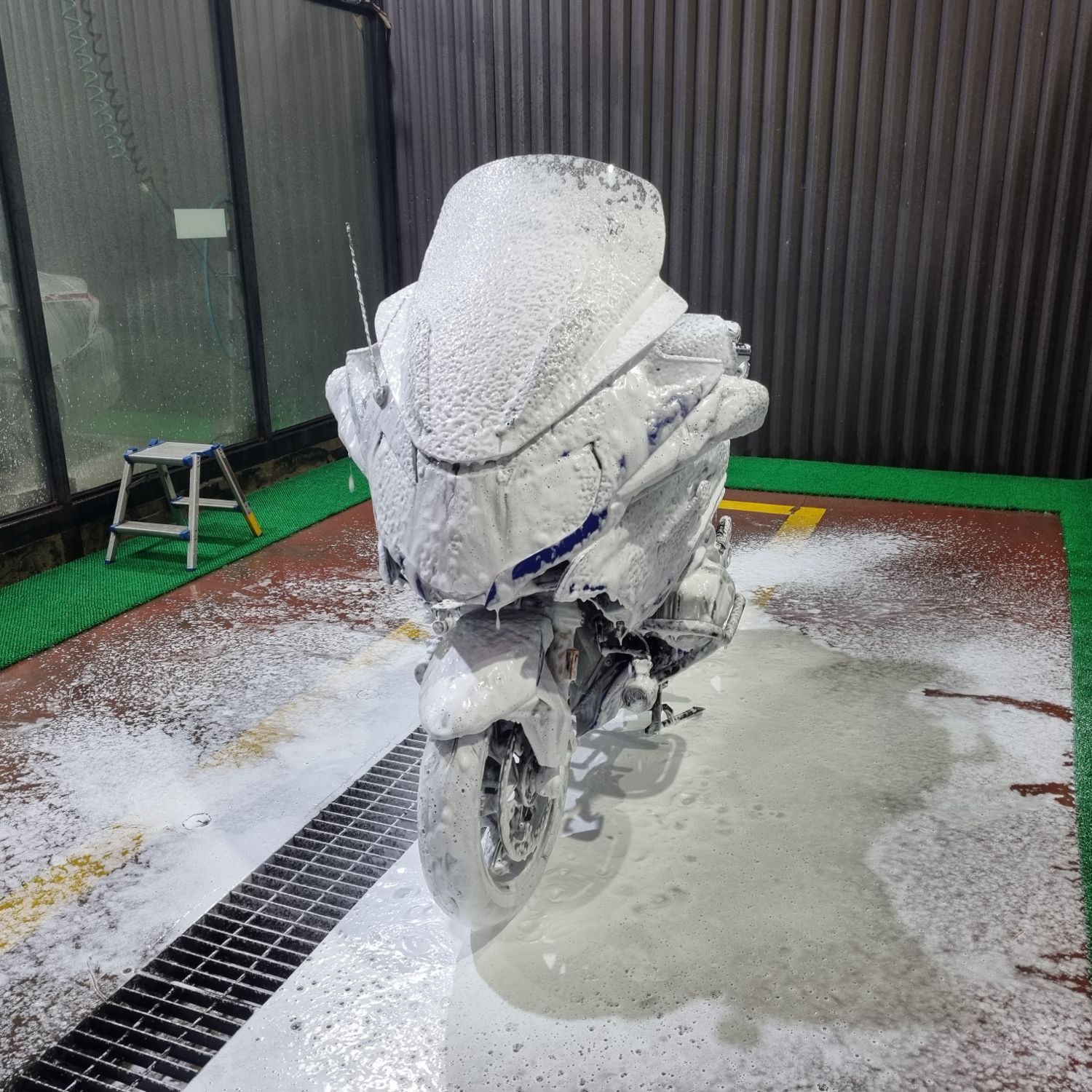 BMW R 1250 RT 2019 블루 사진 3