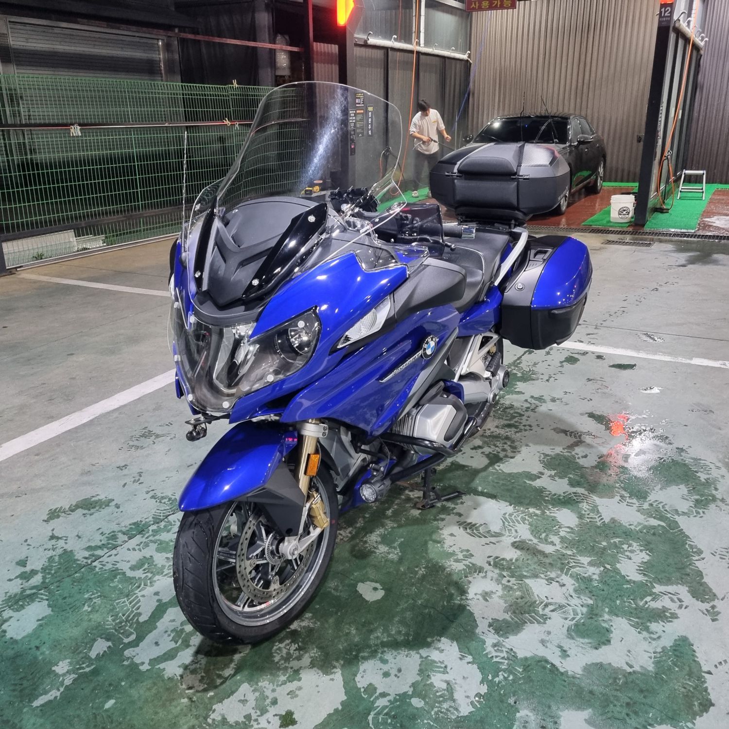 BMW R 1250 RT 2019 블루 사진 5