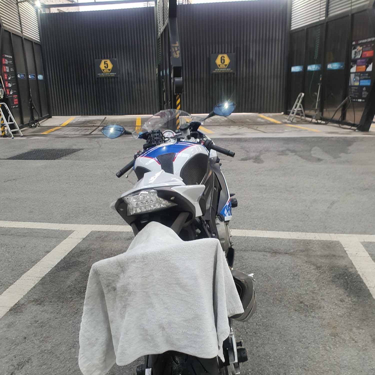 BMW S 1000 RR 2017 화이트 사진 7