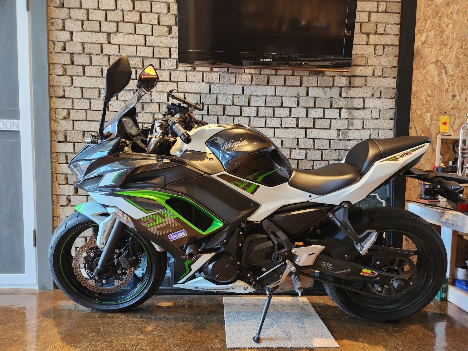 가와사키 닌자 650 more