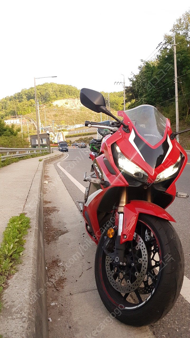 혼다 CBR 650 R 2021 레드 사진 7
