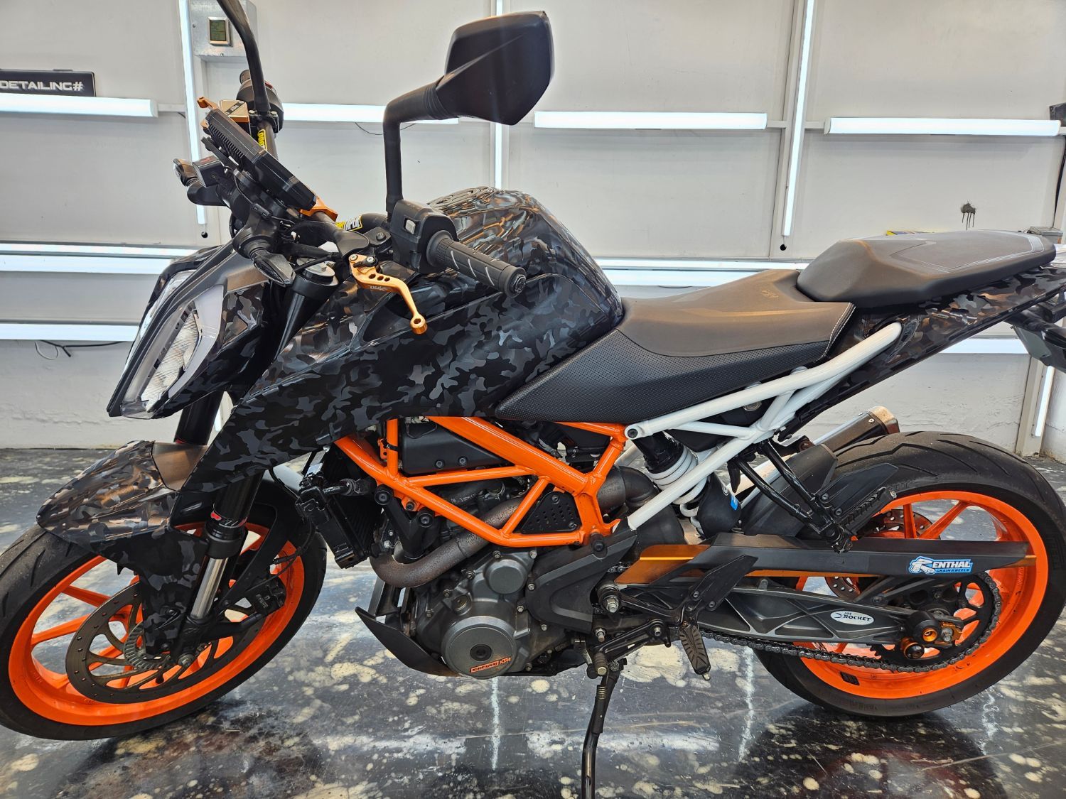 KTM 390 듀크 thumb 2