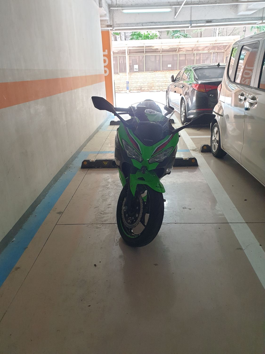 가와사키 닌자 400 ABS thumb 2