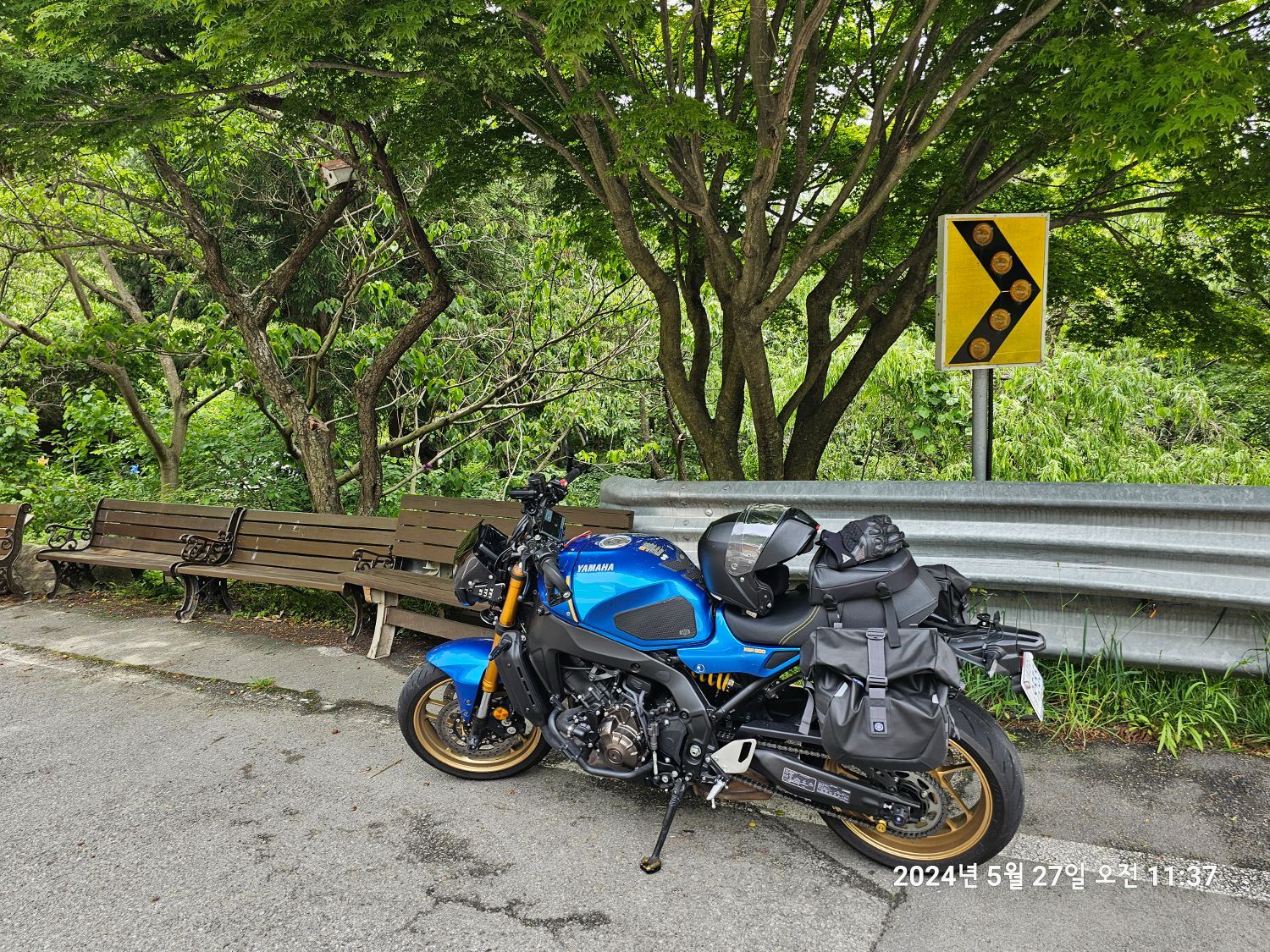 야마하 XSR 900 2023 블루 사진 8