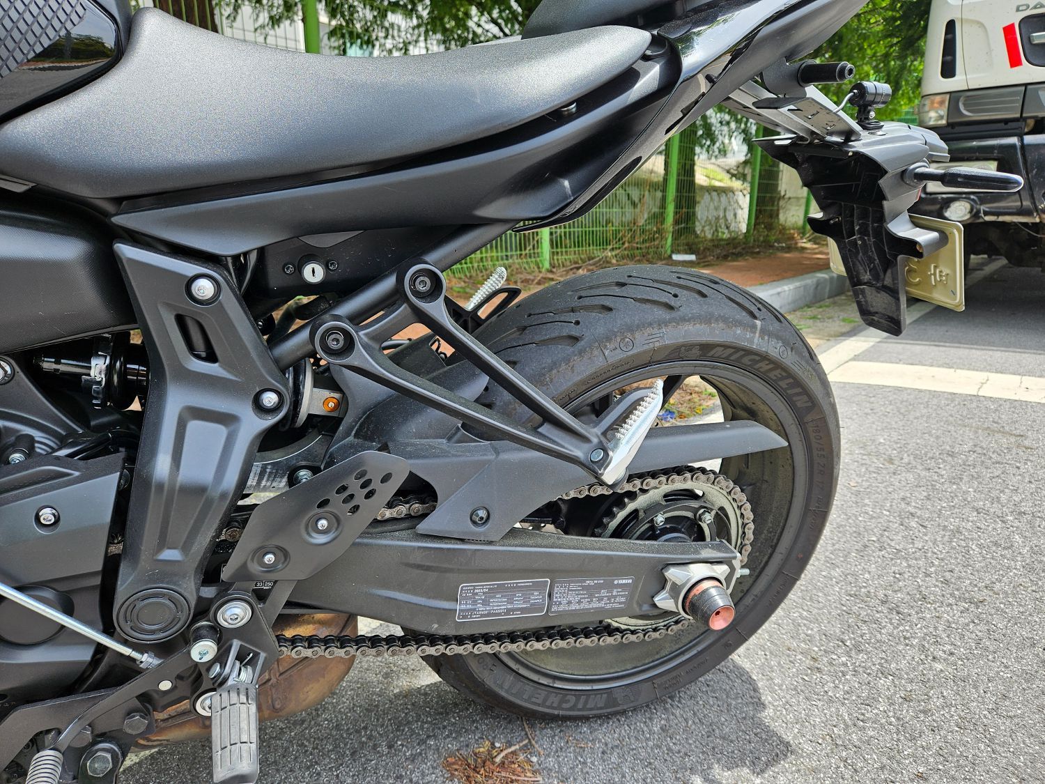 야마하 MT 07 2023 블랙 사진 5