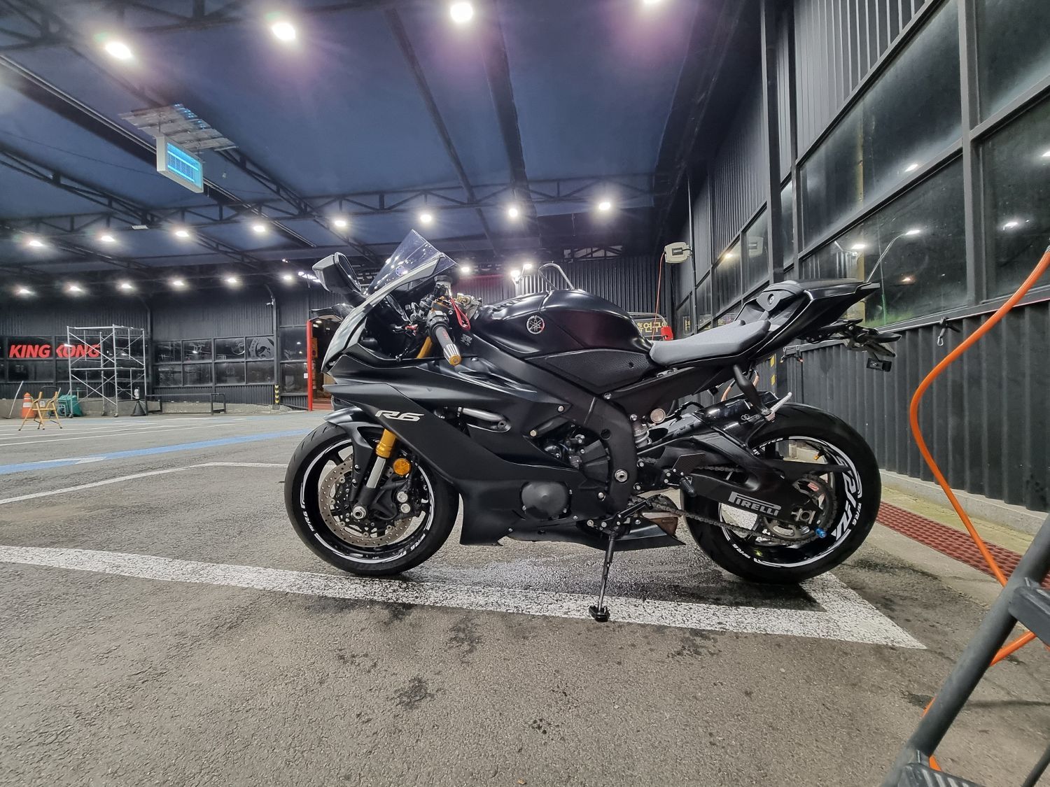 야마하 YZF R6 more