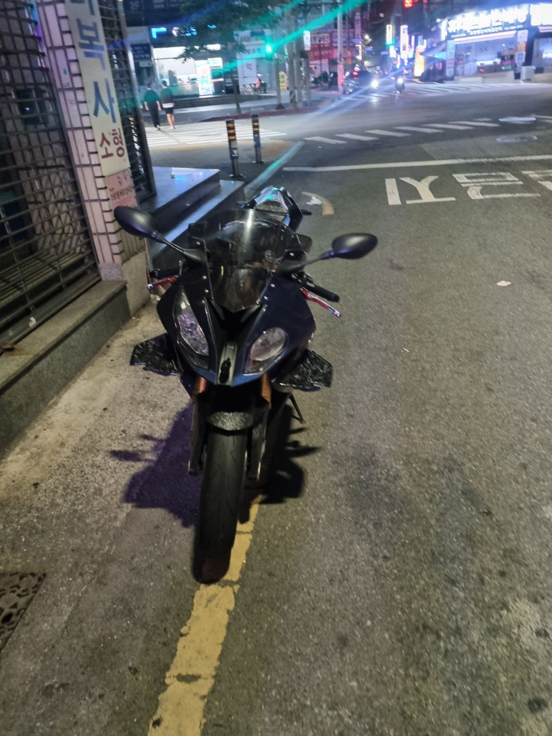 BMW S 1000 RR thumb 2