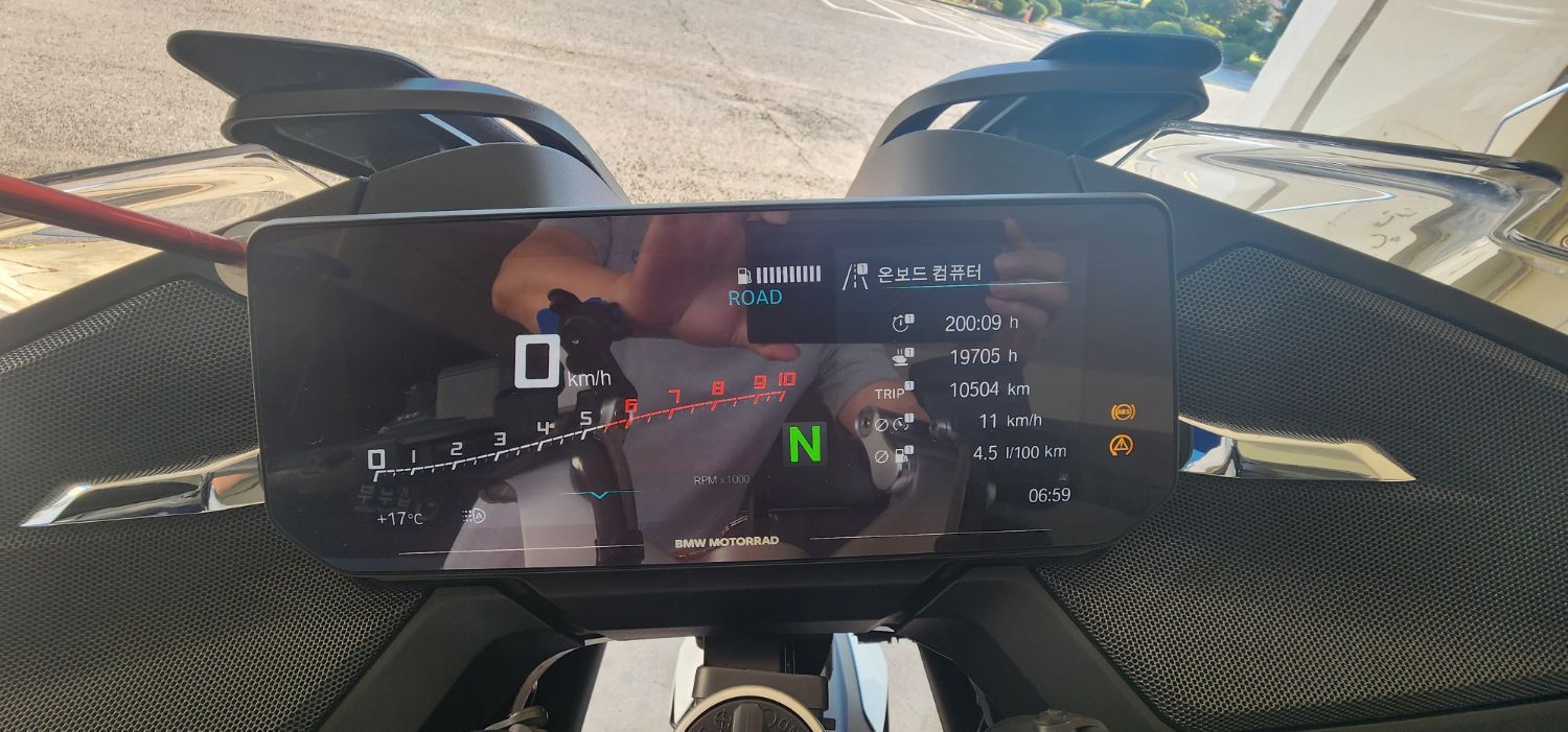 BMW R 1250 RT 2022 화이트 사진 5