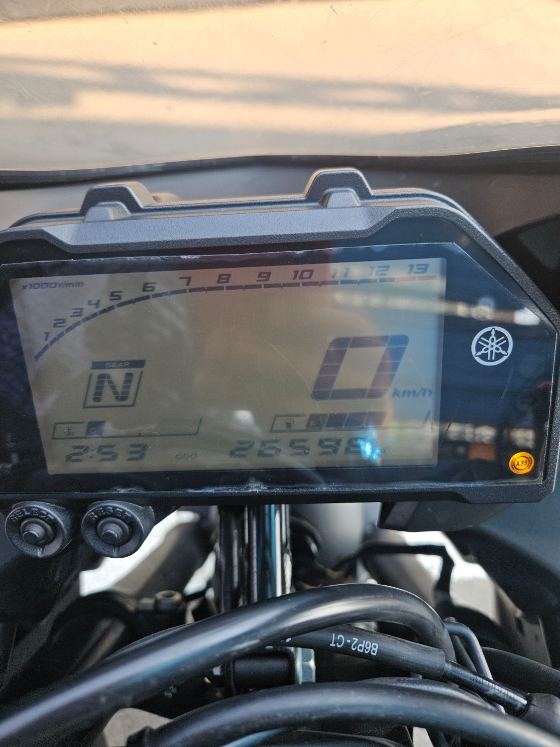 야마하 YZF R3 thumb 2