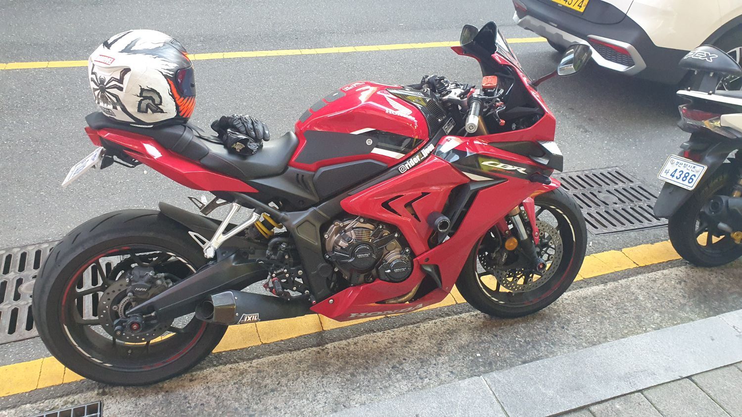 혼다 CBR 650 R 2021 사진 1