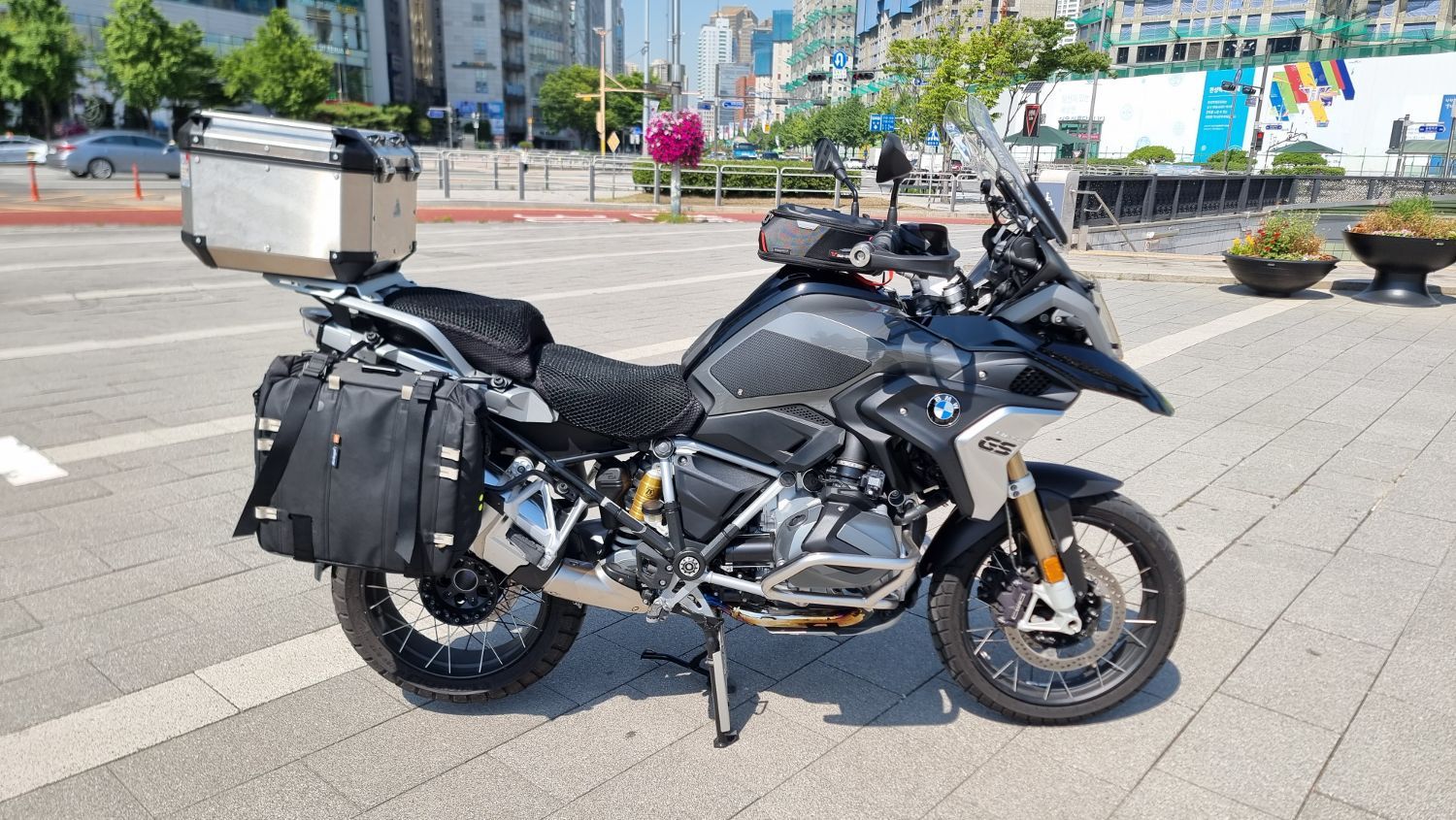 BMW R 1250 GS 2020 네이비 사진 4
