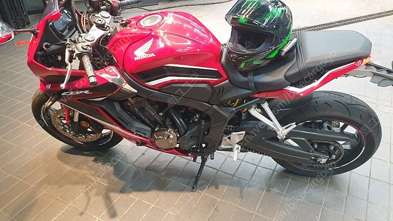 혼다 CBR 650 R 2021 레드 사진 5