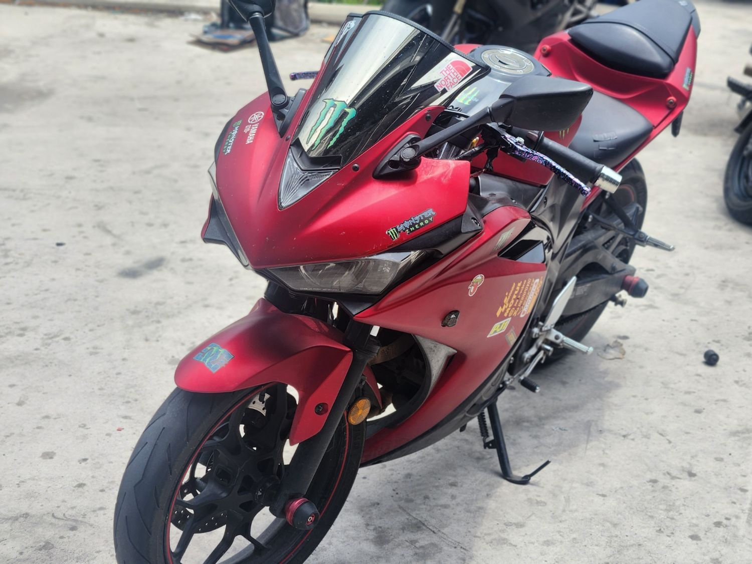 야마하 YZF R3 thumb 2