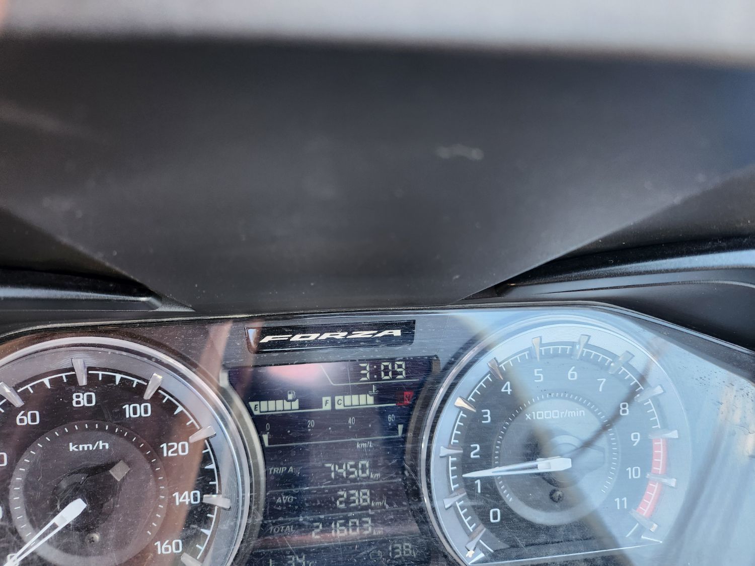 혼다 포르자 350 more