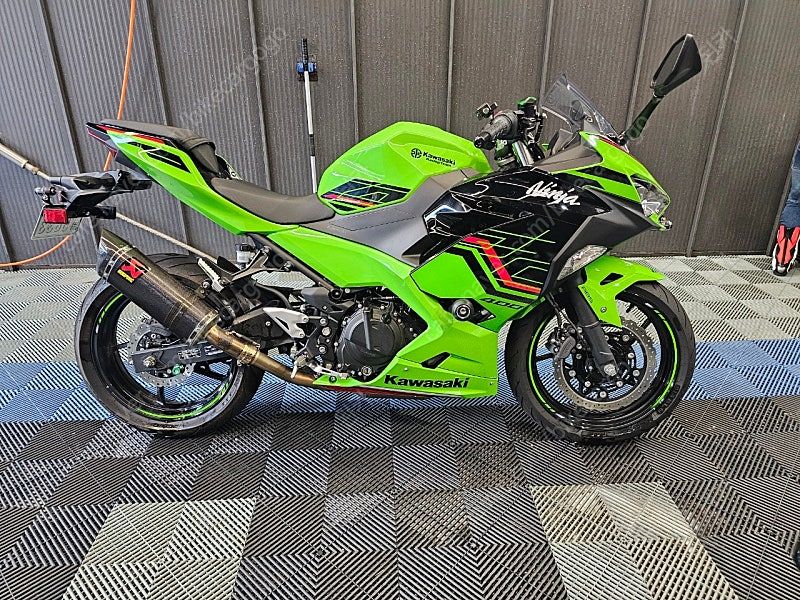 가와사키 닌자 400 ABS main