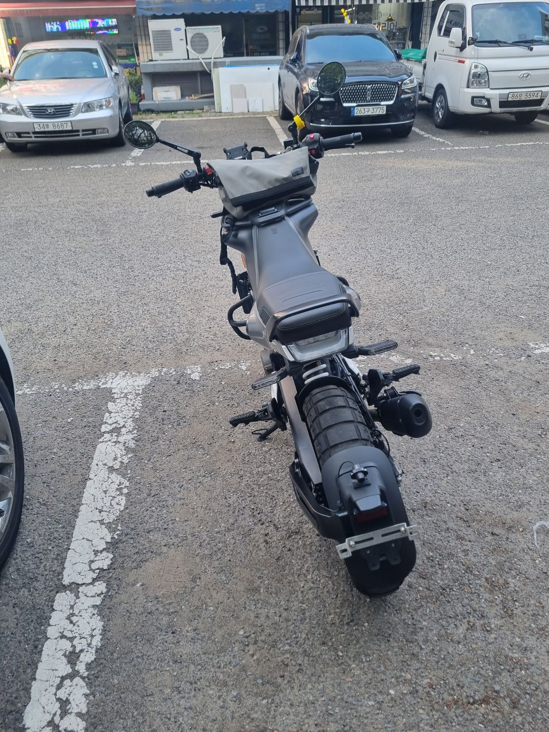 허스크바나 스바르트필렌 401 more