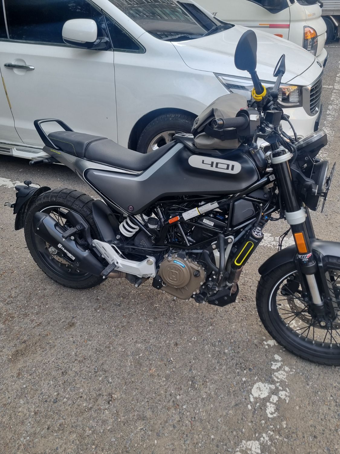 허스크바나 스바르트필렌 401 thumb 2