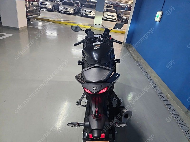 야마하 YZF R3 thumb 2