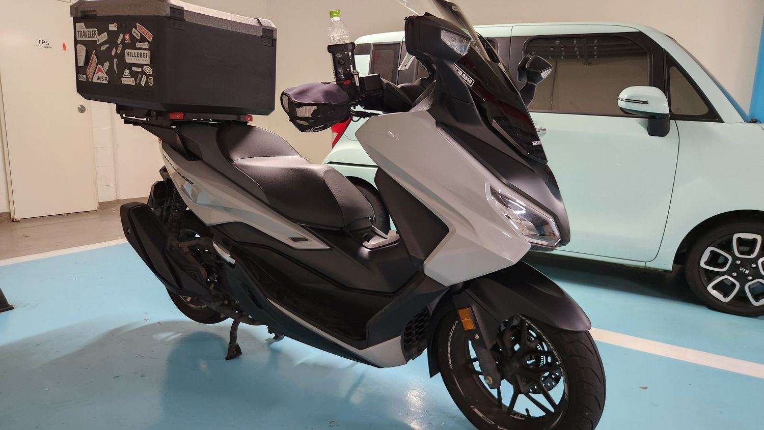 혼다 포르자 350 thumb 2