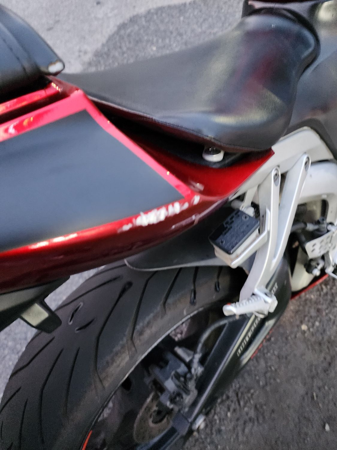 혼다 CBR 600 RR thumb 2