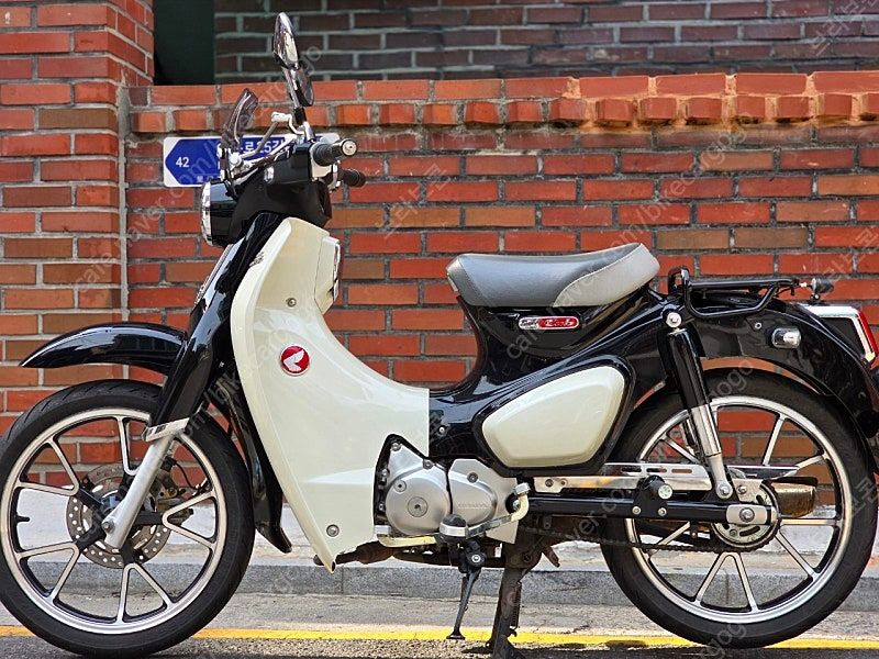 혼다 C 125 thumb 2
