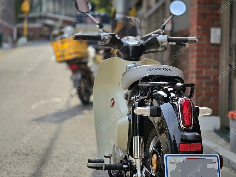 혼다 C 125 more