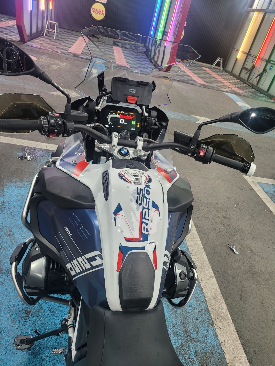 BMW R 1250 GS 어드벤처 more