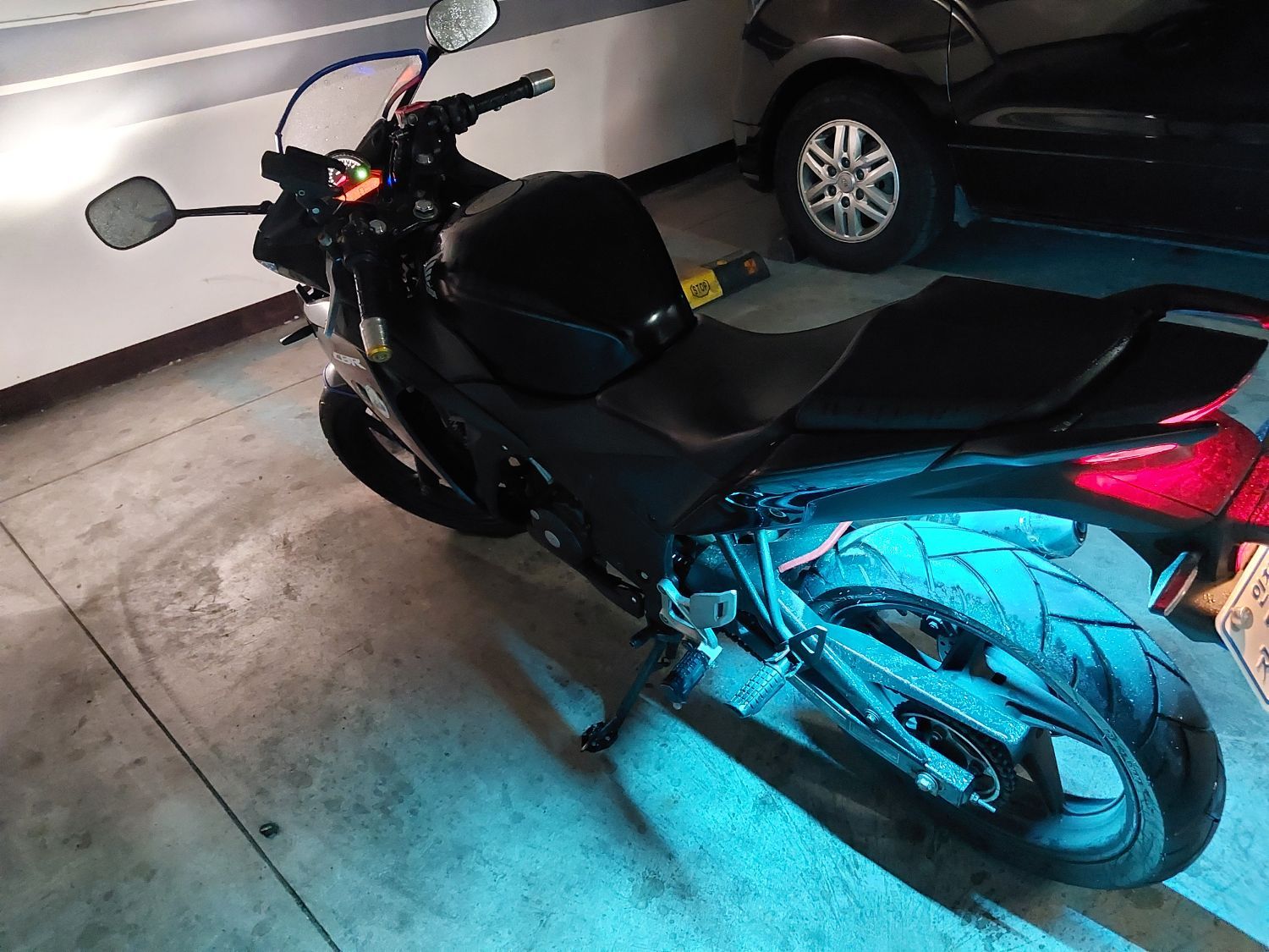 혼다 CBR 125 R more