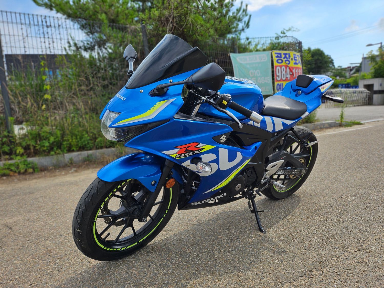 스즈키 GSX R 125 ABS more
