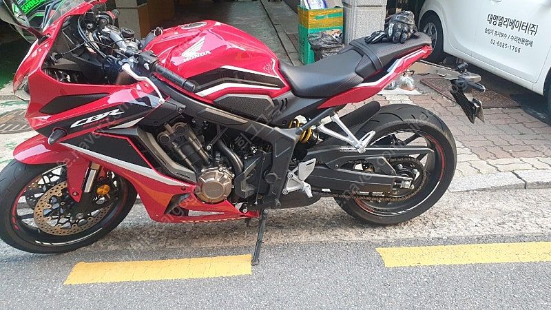 혼다 CBR 650 R 2021 레드 사진 3