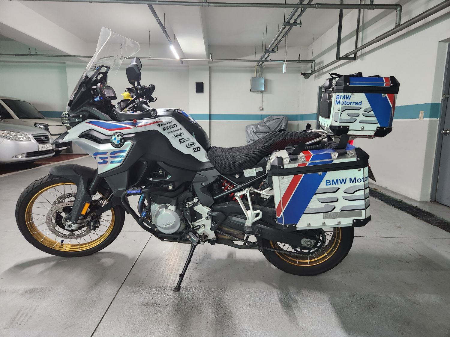 BMW F 850 GS thumb 2