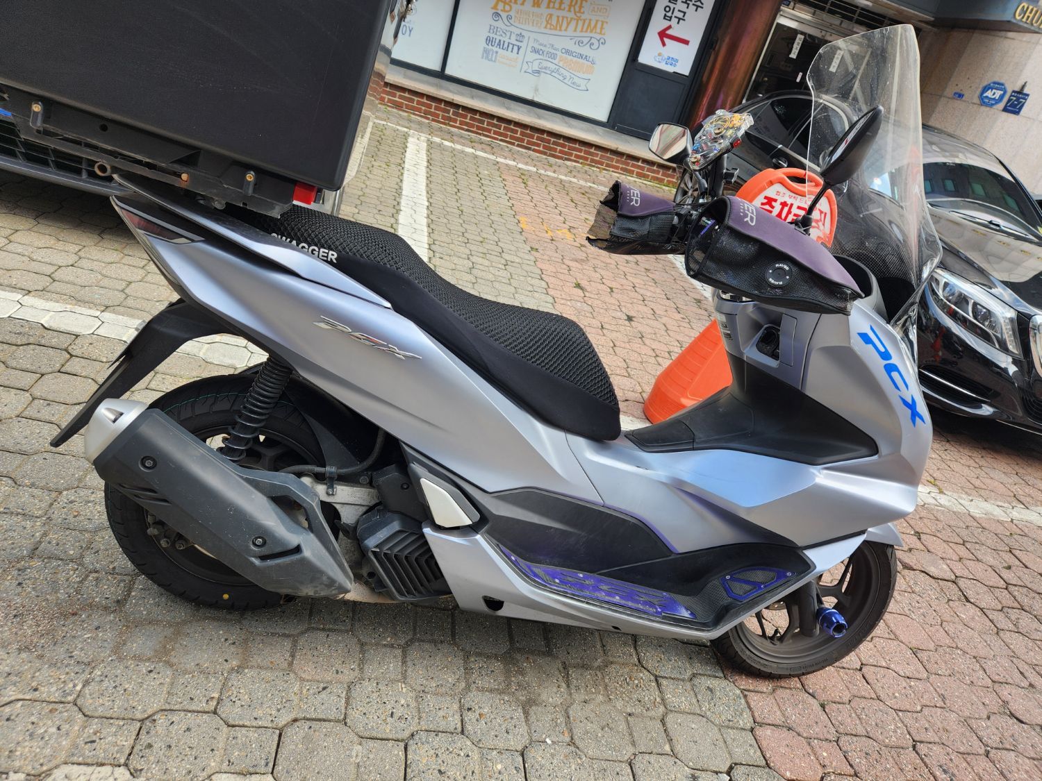 혼다 PCX 125 more