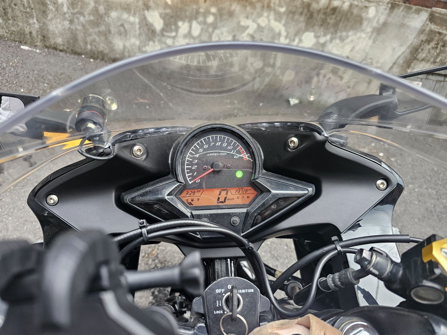 혼다 CBR 125 R more