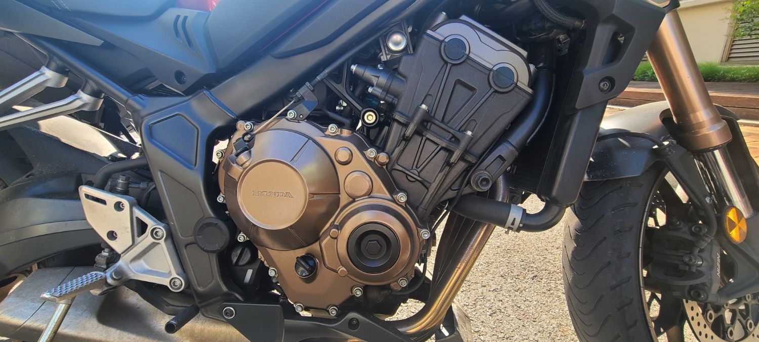 혼다 CB 650 R 2020 레드 사진 6