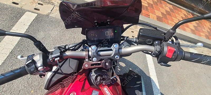 혼다 CB 650 R thumb 2