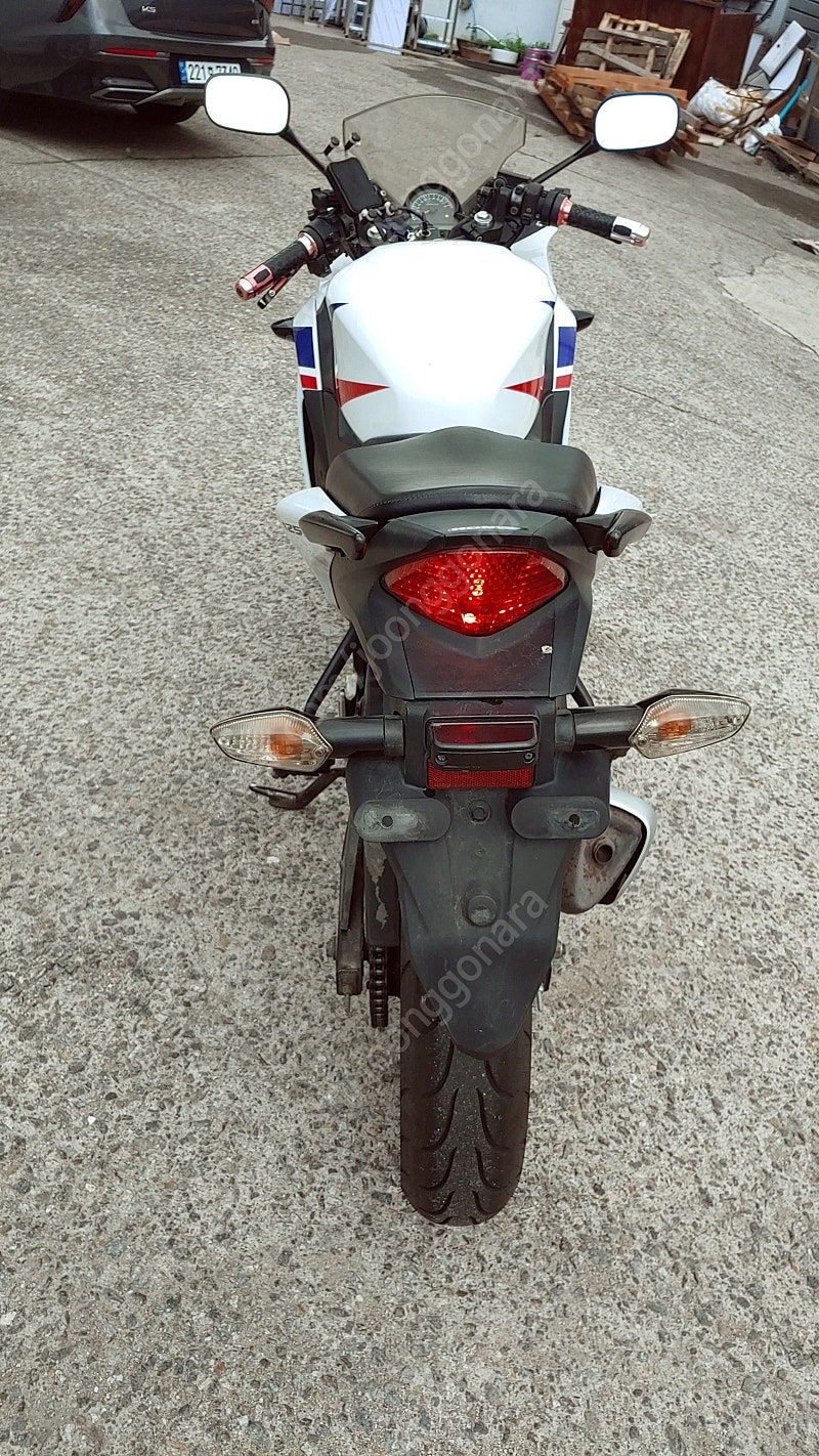 혼다 CBR 125 R more