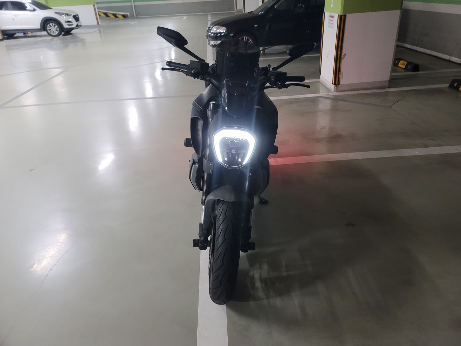 두카티 디아벨 1260 S more