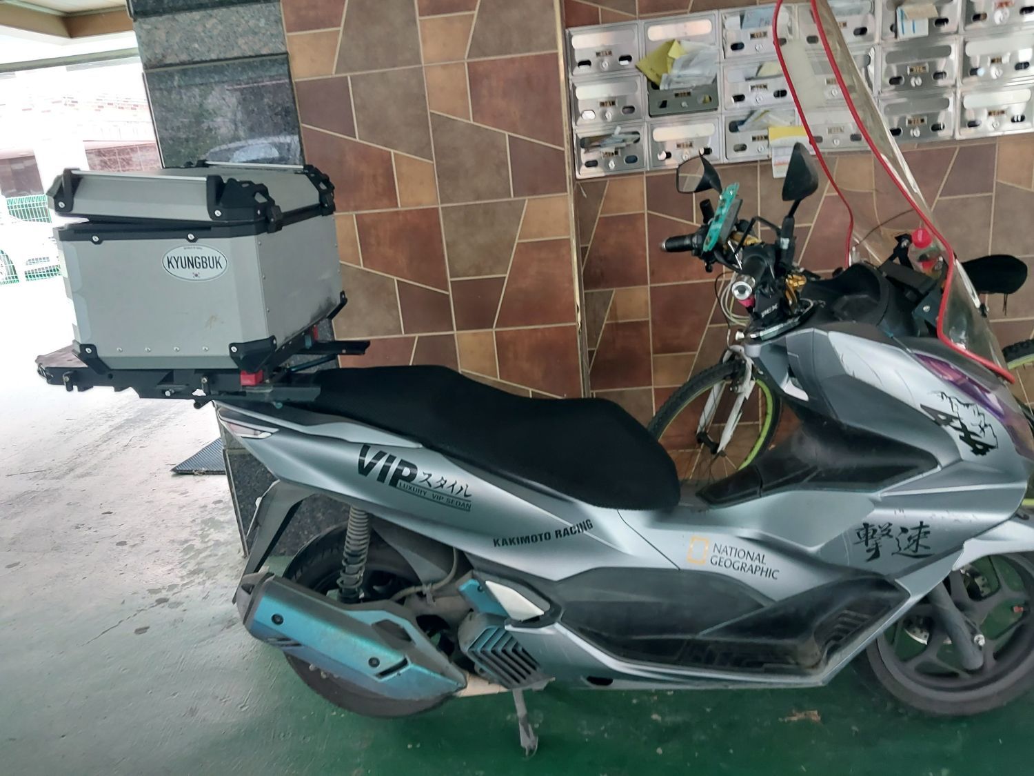 혼다 PCX 125 thumb 2