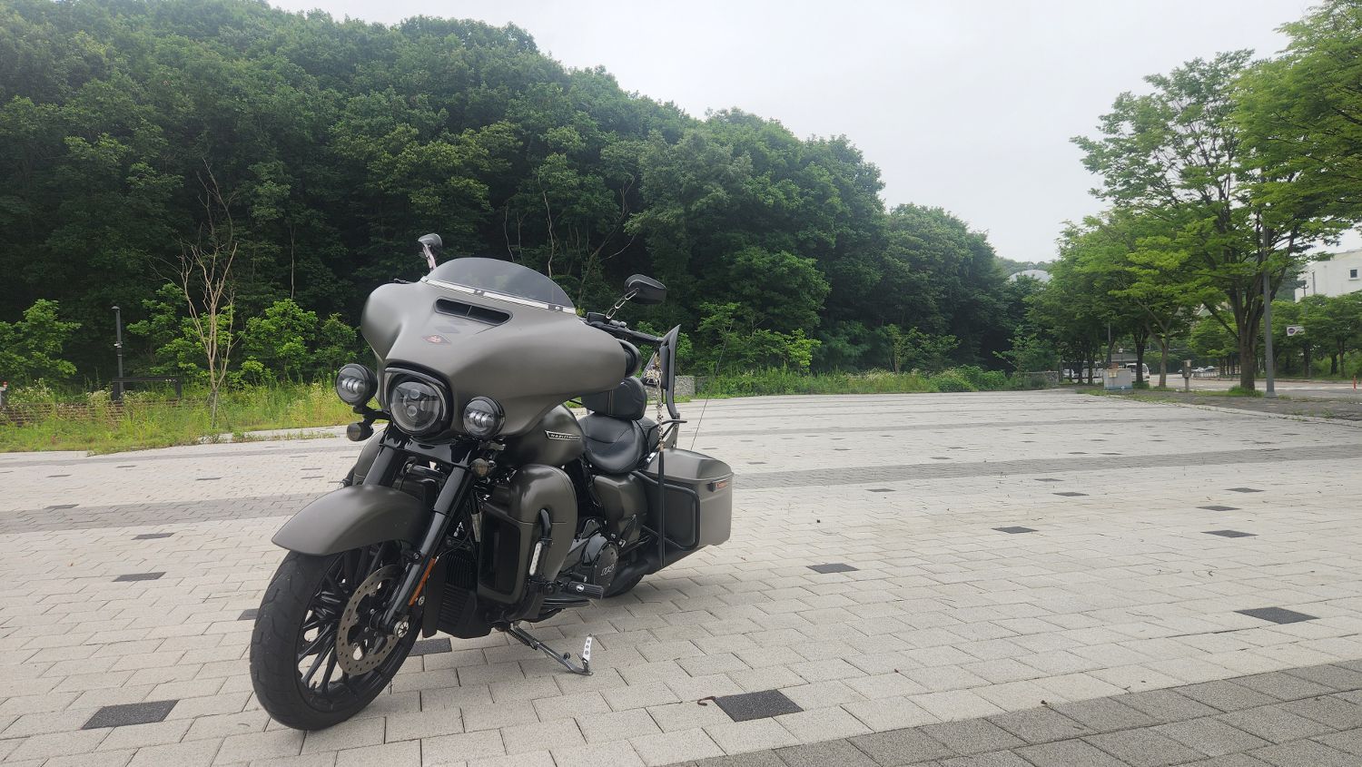 할리데이비슨 스트리트 글라이드 스페셜 thumb 2