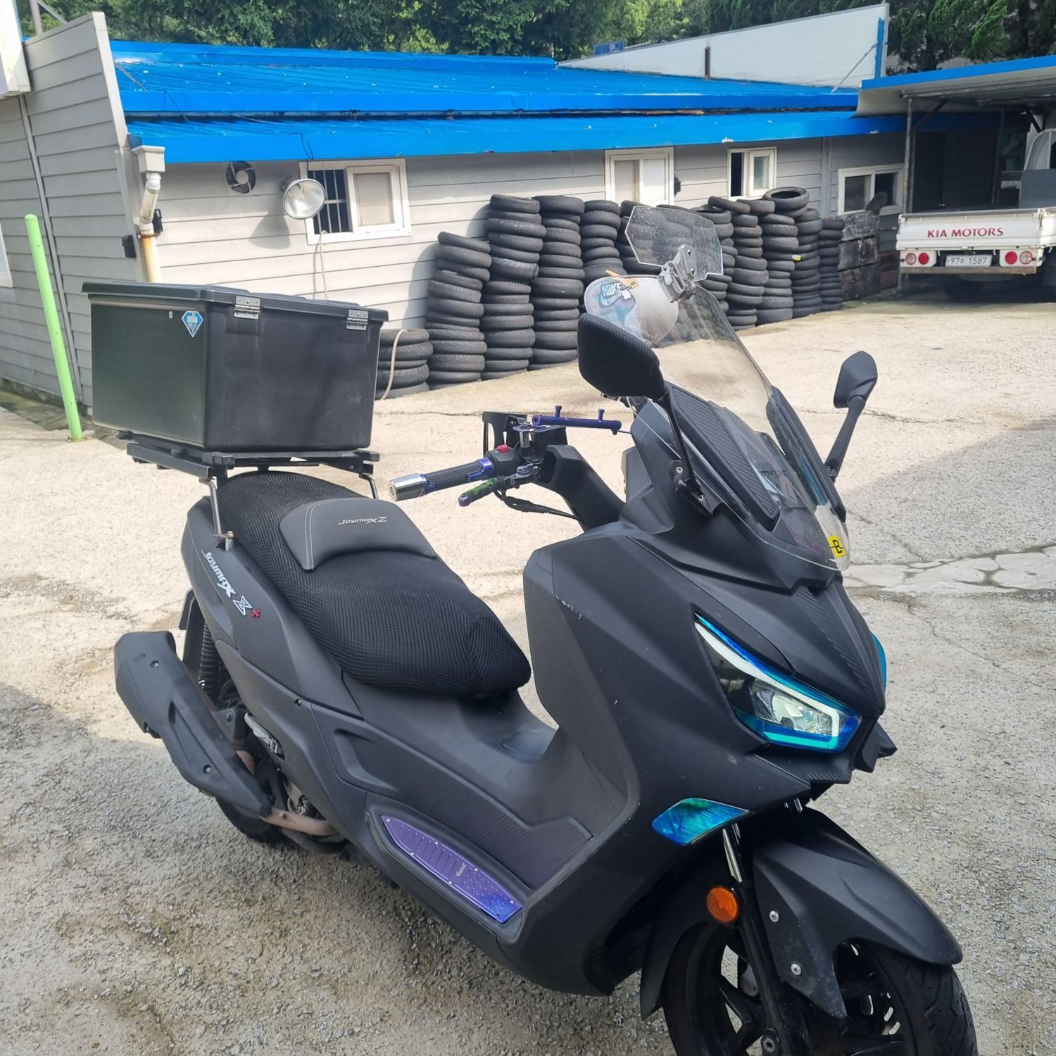 SYM 조이맥스 Z 300 플러스 ABS thumb 2