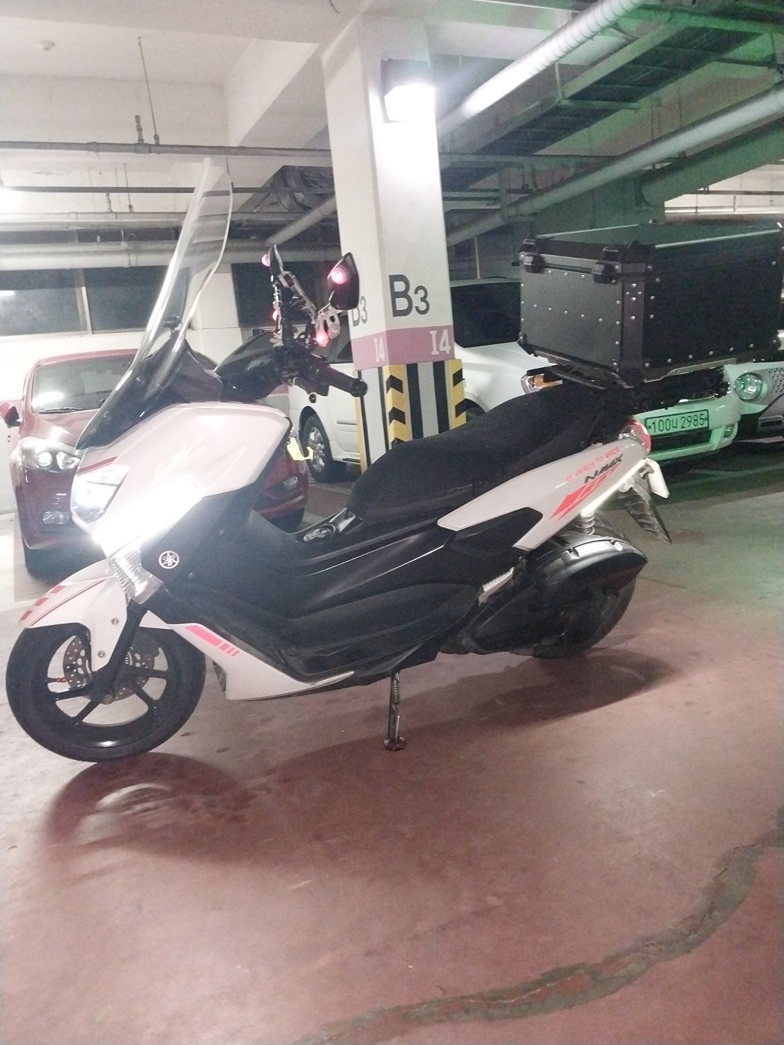 야마하 NMAX 125 thumb 2