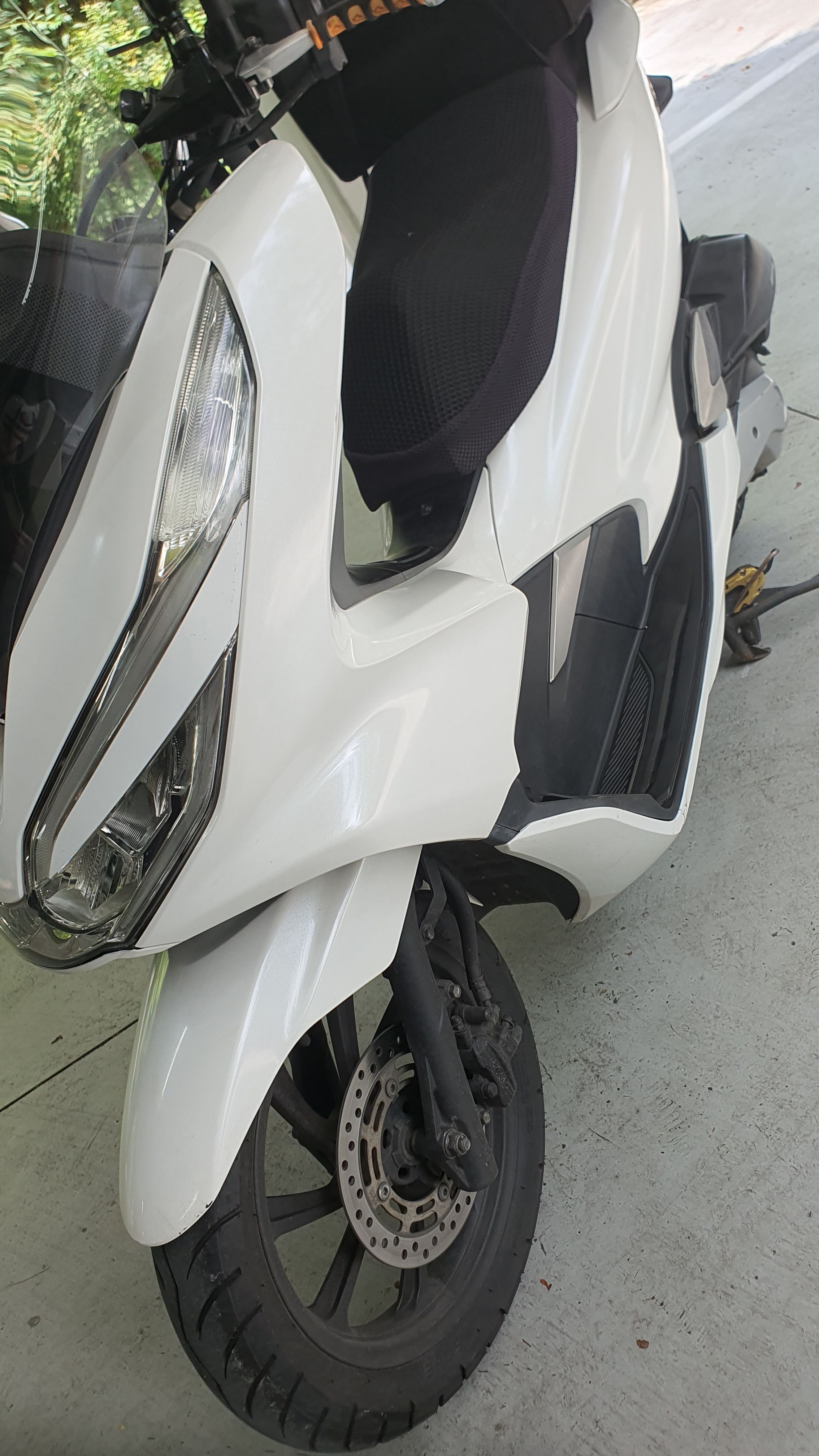혼다 PCX 125 more