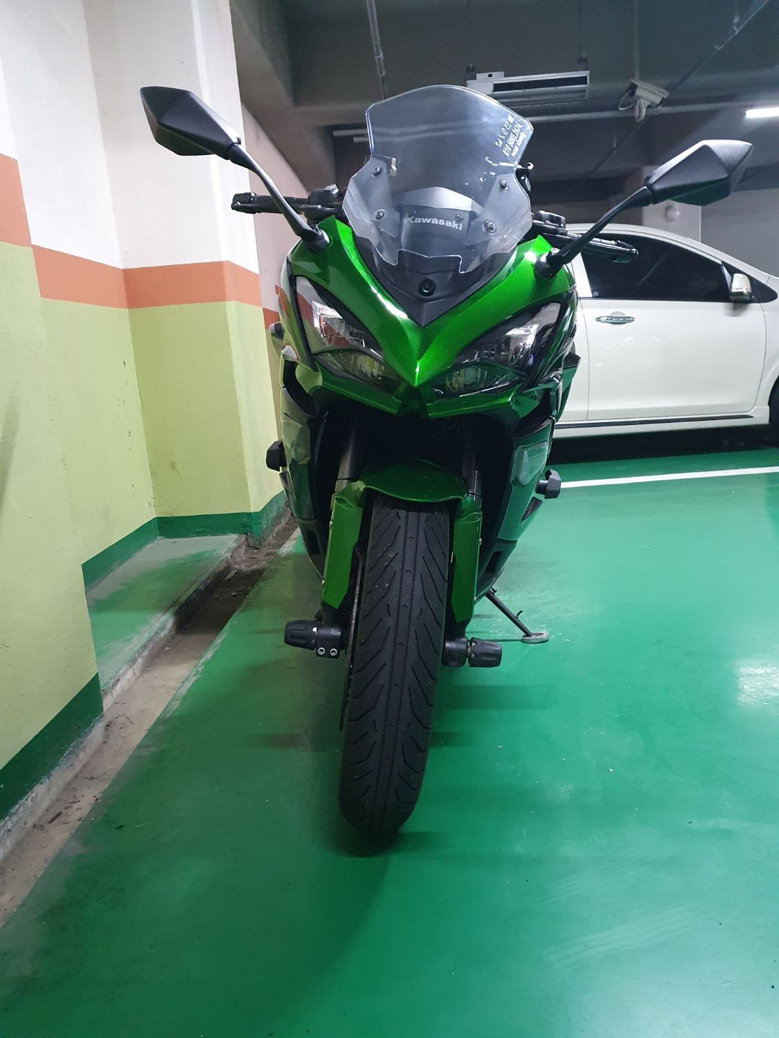 가와사키 닌자 1000 SX thumb 2