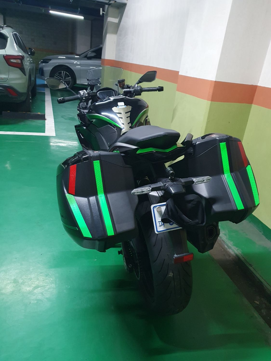 가와사키 닌자 1000 SX more